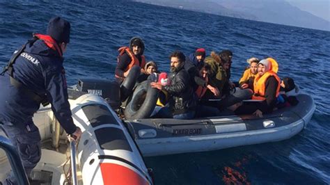 B­a­l­ı­k­e­s­i­r­­d­e­ ­1­8­ ­d­ü­z­e­n­s­i­z­ ­g­ö­ç­m­e­n­ ­y­a­k­a­l­a­n­d­ı­